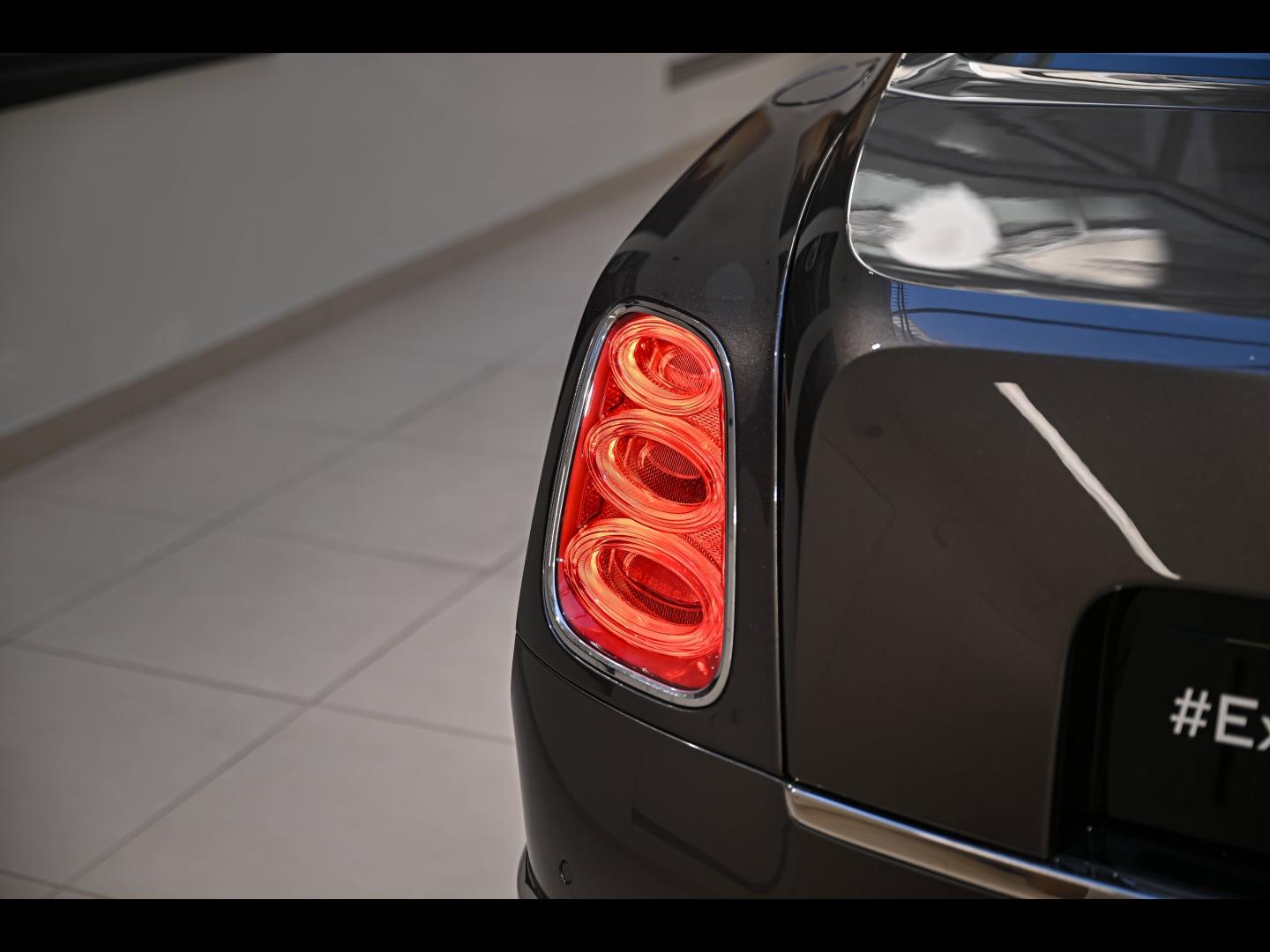 Voitures occasions BENTLEY Mulsanne Base Paris