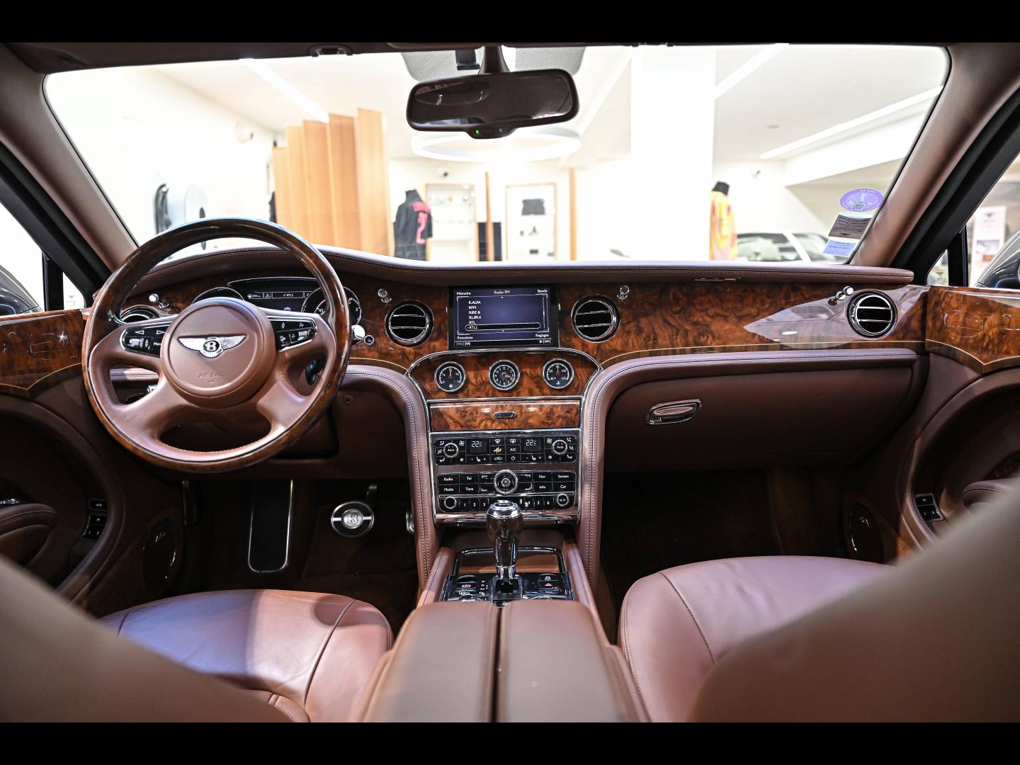 Voitures occasions BENTLEY Mulsanne Base Paris
