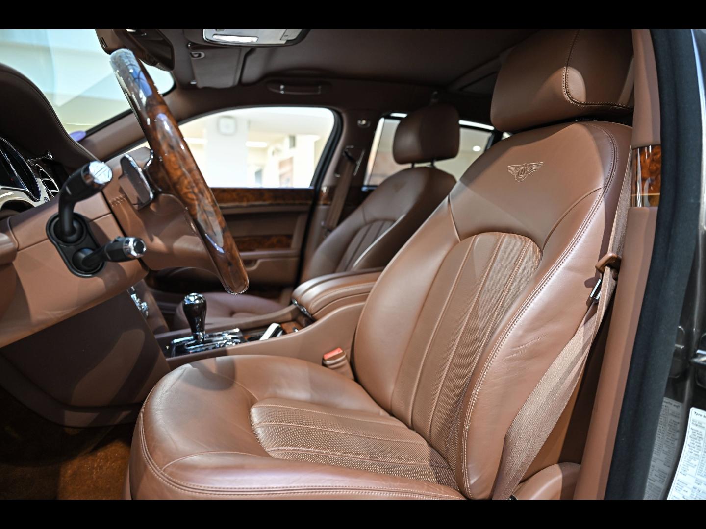 Voitures occasions BENTLEY Mulsanne Base Paris
