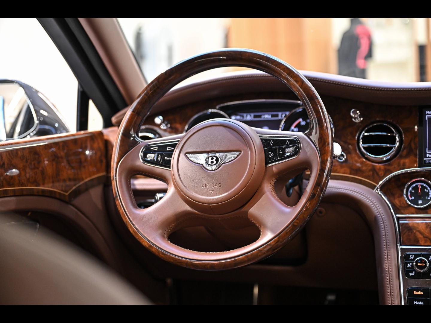 Voitures occasions BENTLEY Mulsanne Base Paris