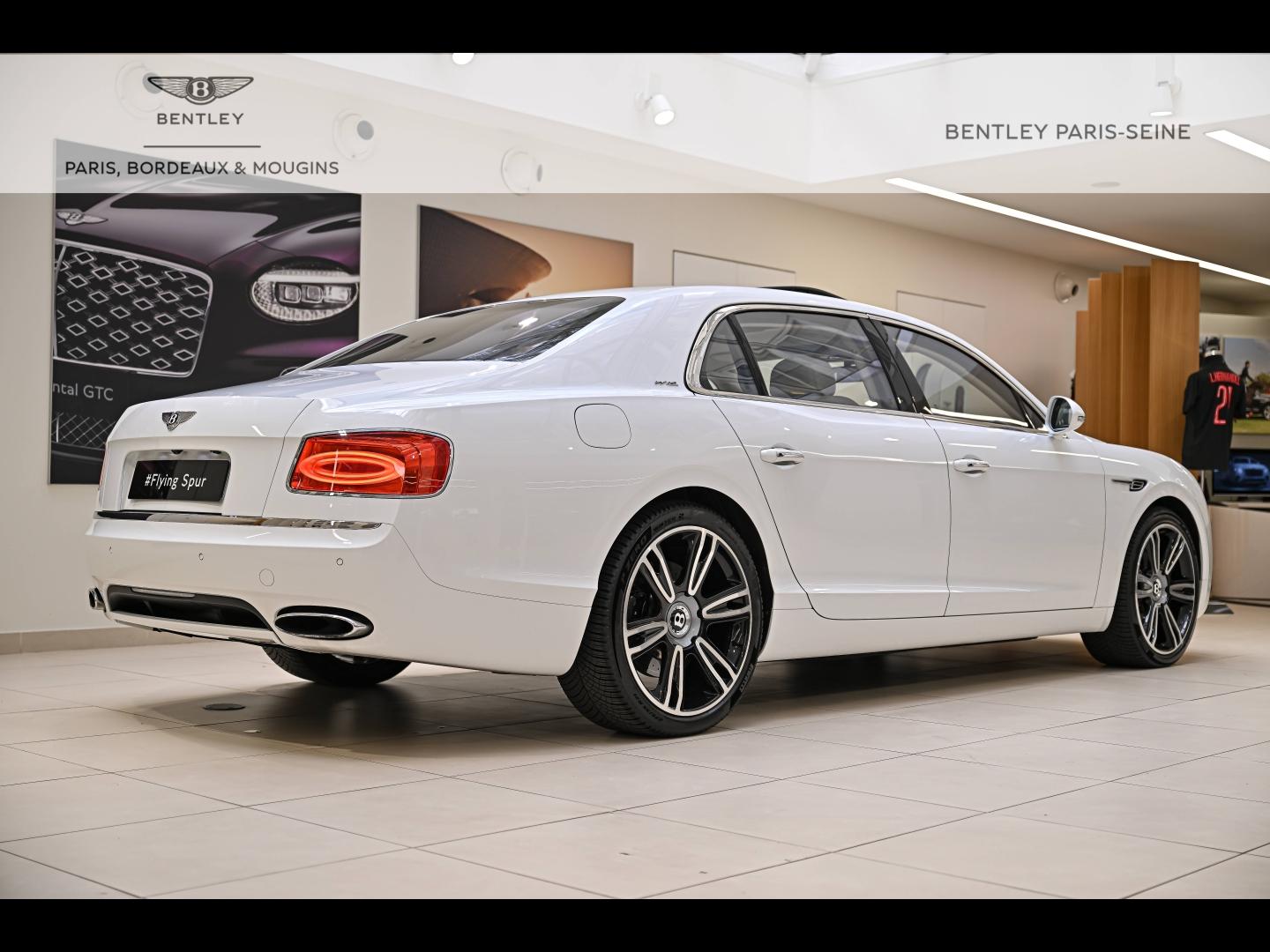 Voitures occasions BENTLEY Flying Spur Base Paris