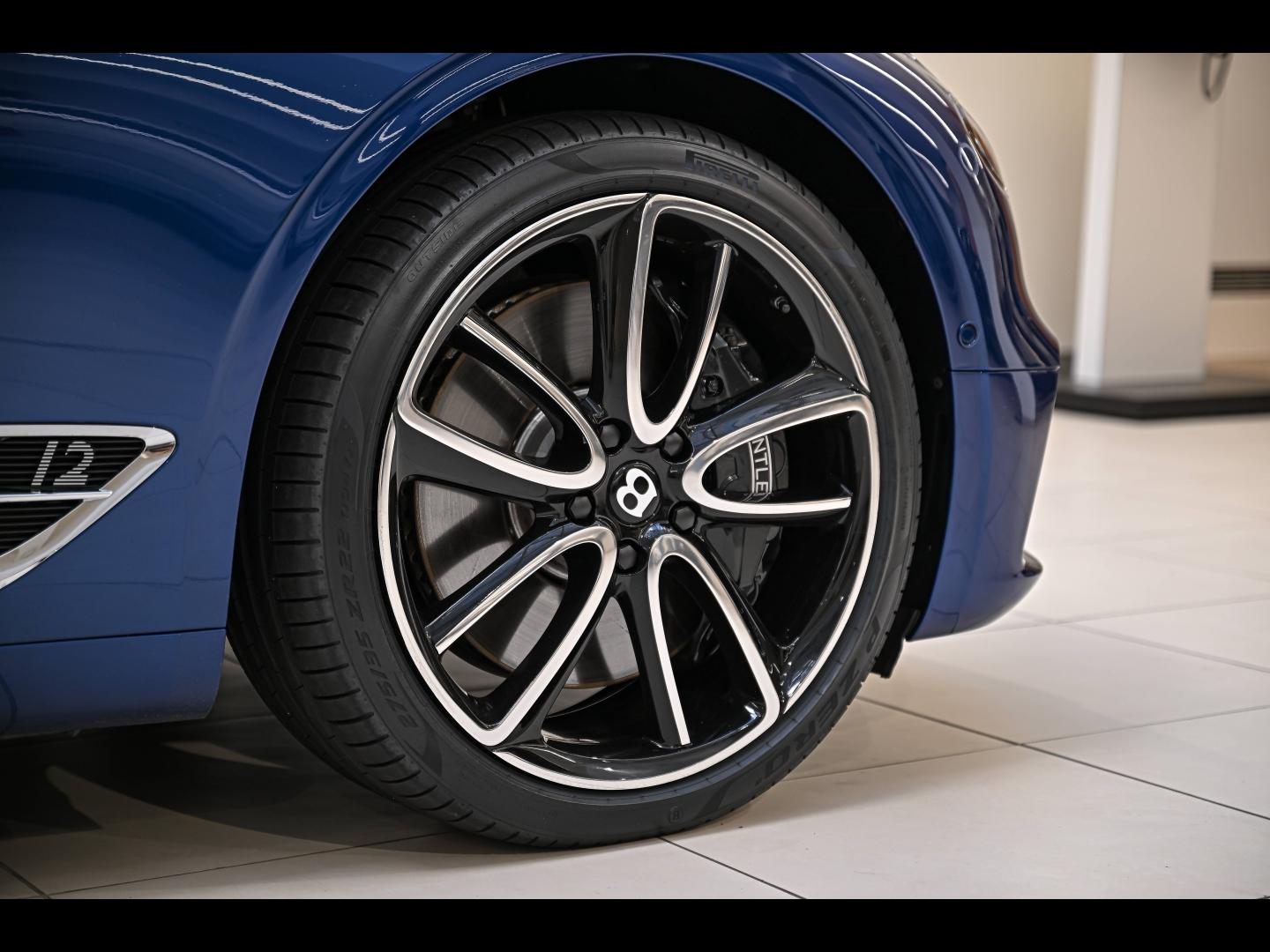 Voitures occasions BENTLEY Continental GT Base Paris