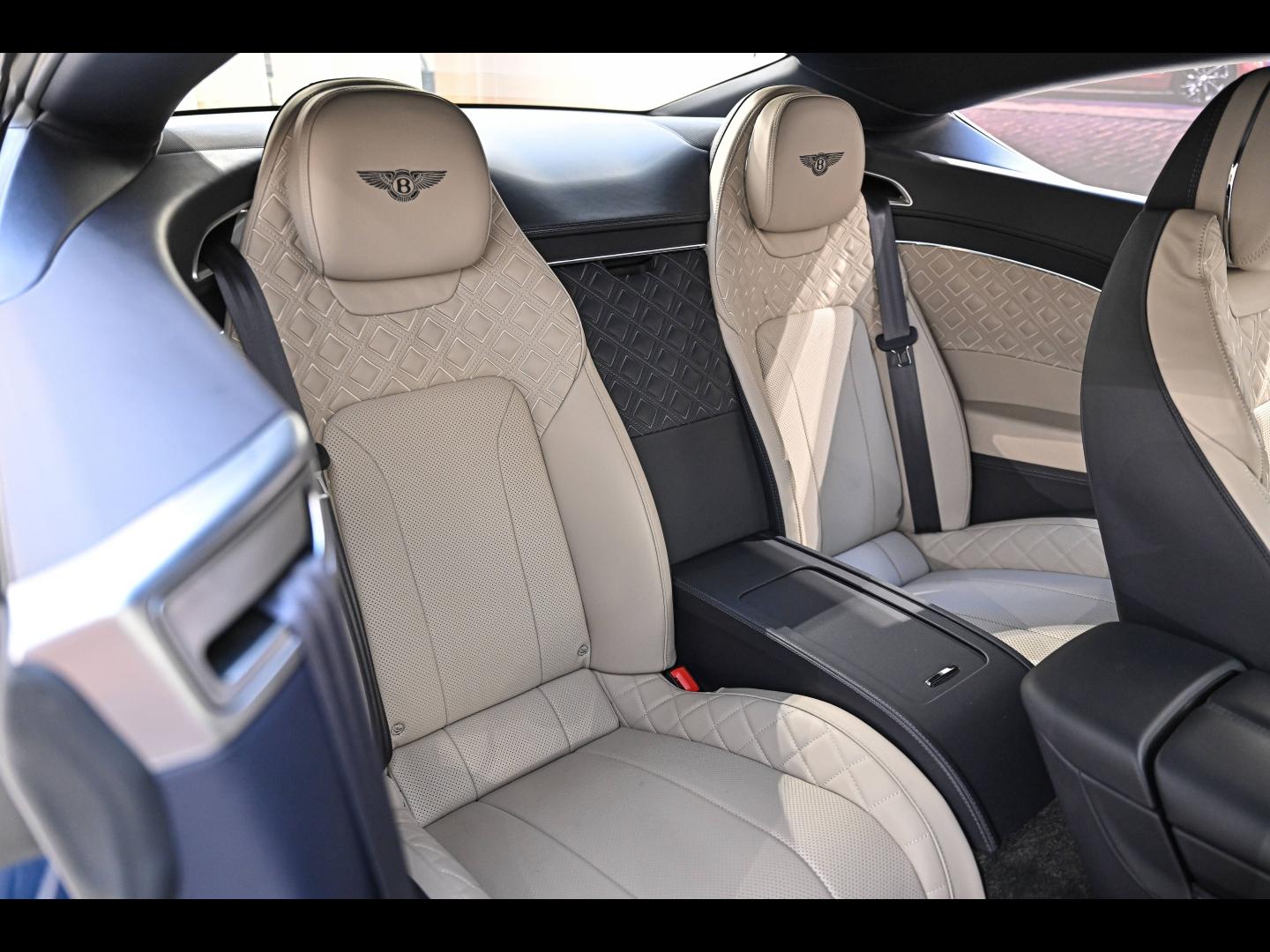 Voitures occasions BENTLEY Continental GT Base Paris