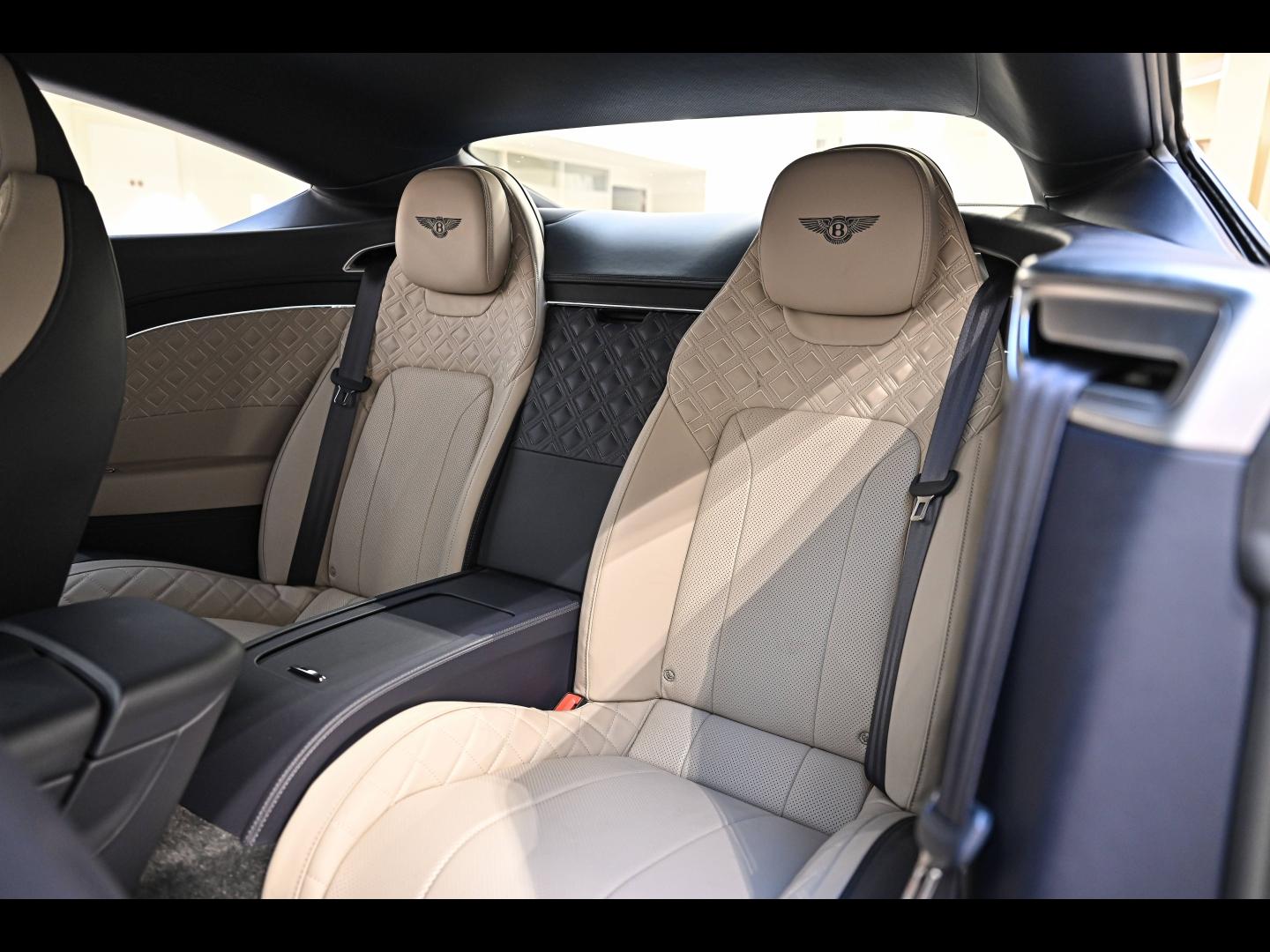 Voitures occasions BENTLEY Continental GT Base Paris