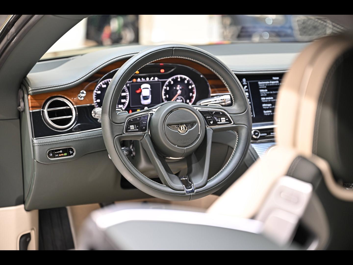 Voitures occasions BENTLEY Continental GT Base Paris
