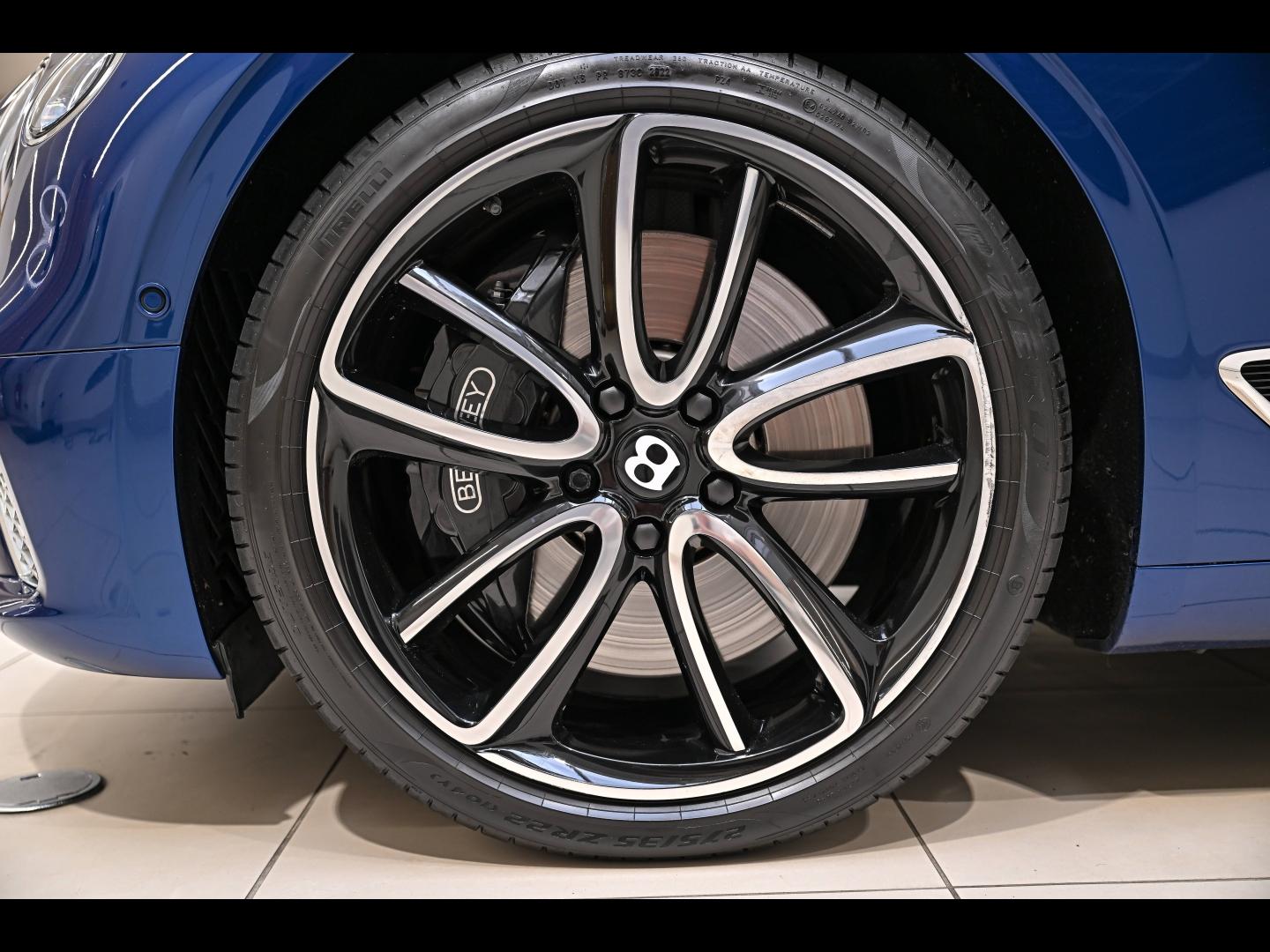 Voitures occasions BENTLEY Continental GT Base Paris