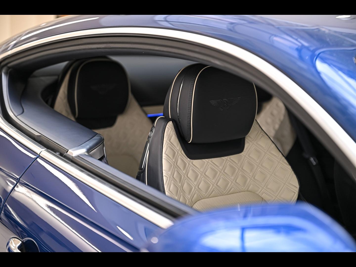 Voitures occasions BENTLEY Continental GT Base Paris