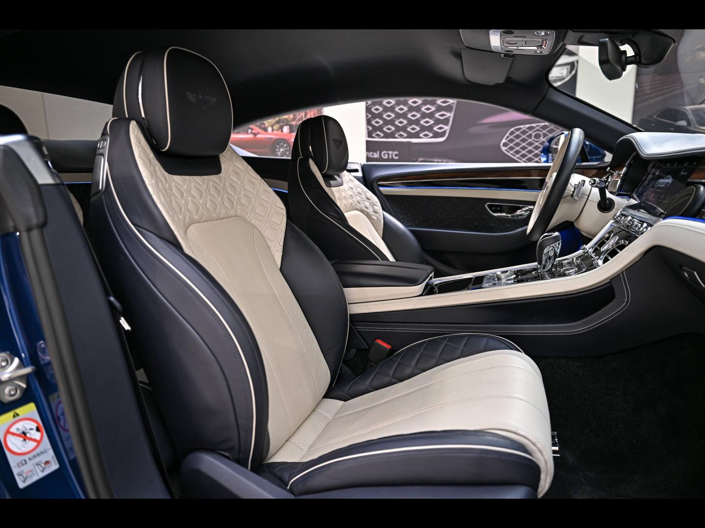 Voitures occasions BENTLEY Continental GT Base Paris