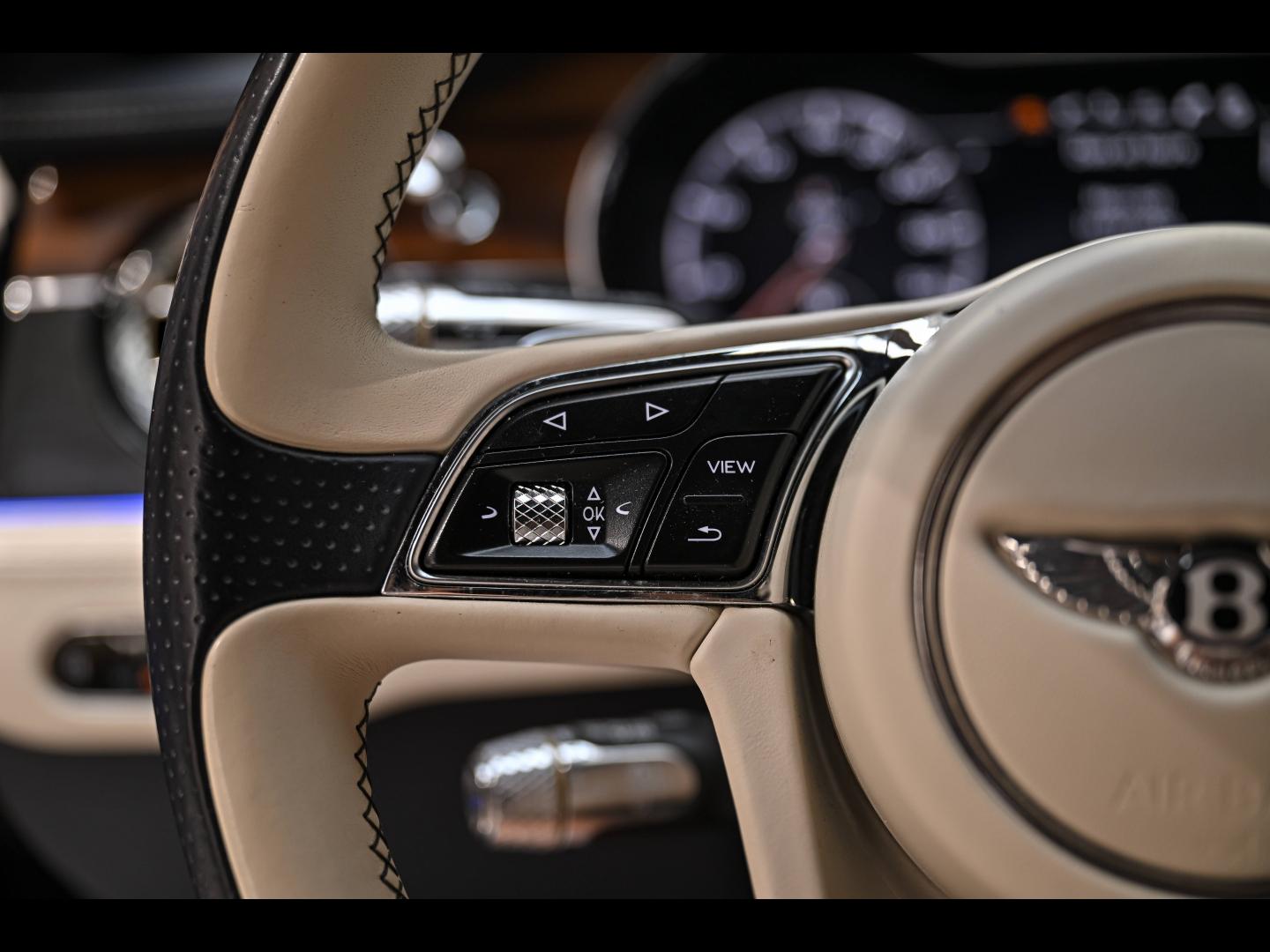 Voitures occasions BENTLEY Continental GT Base Paris