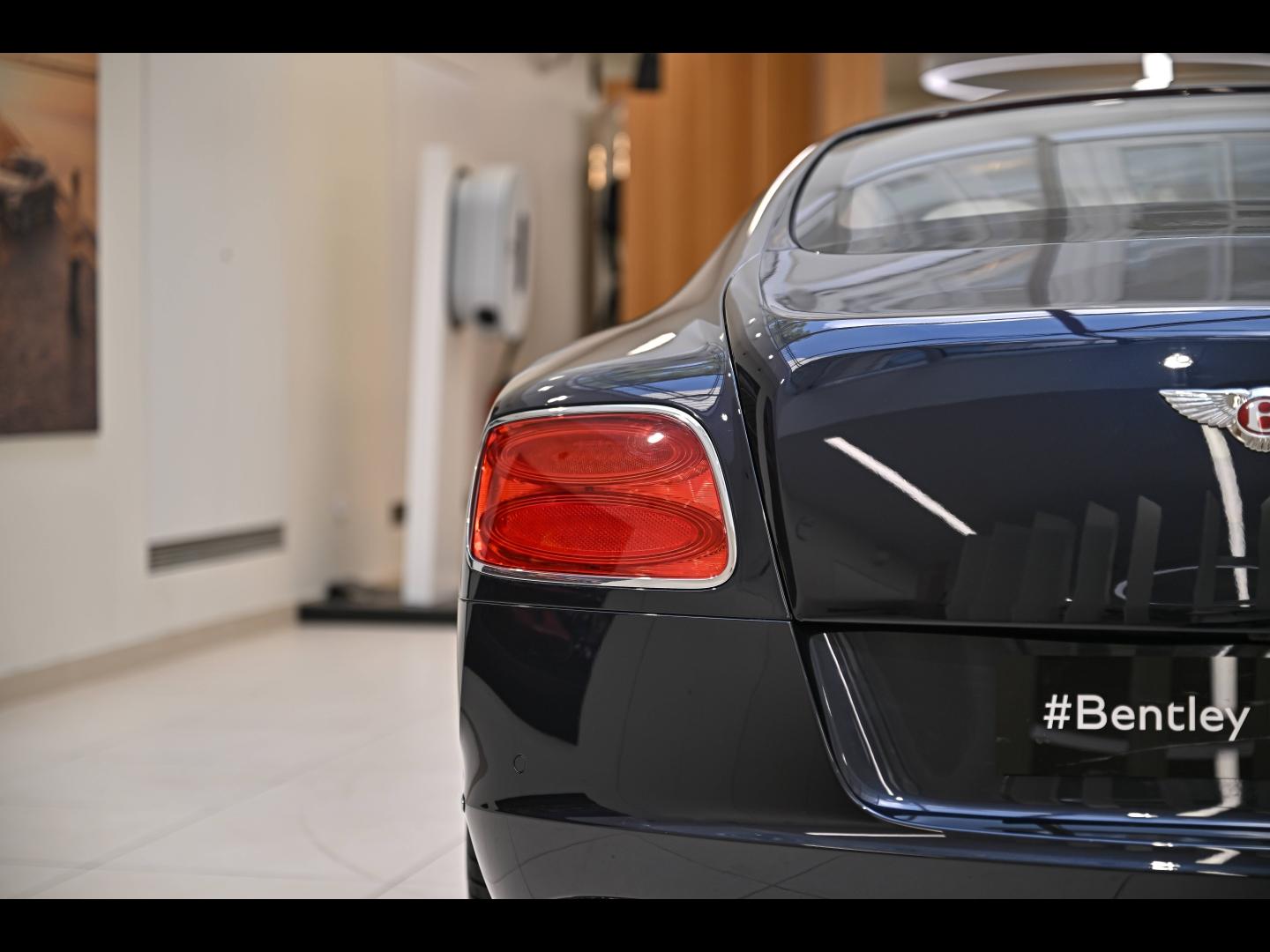 Voitures occasions BENTLEY Continental GT Base Paris