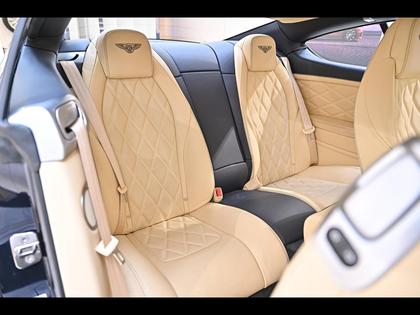 Voitures occasions BENTLEY Continental GT Base Paris