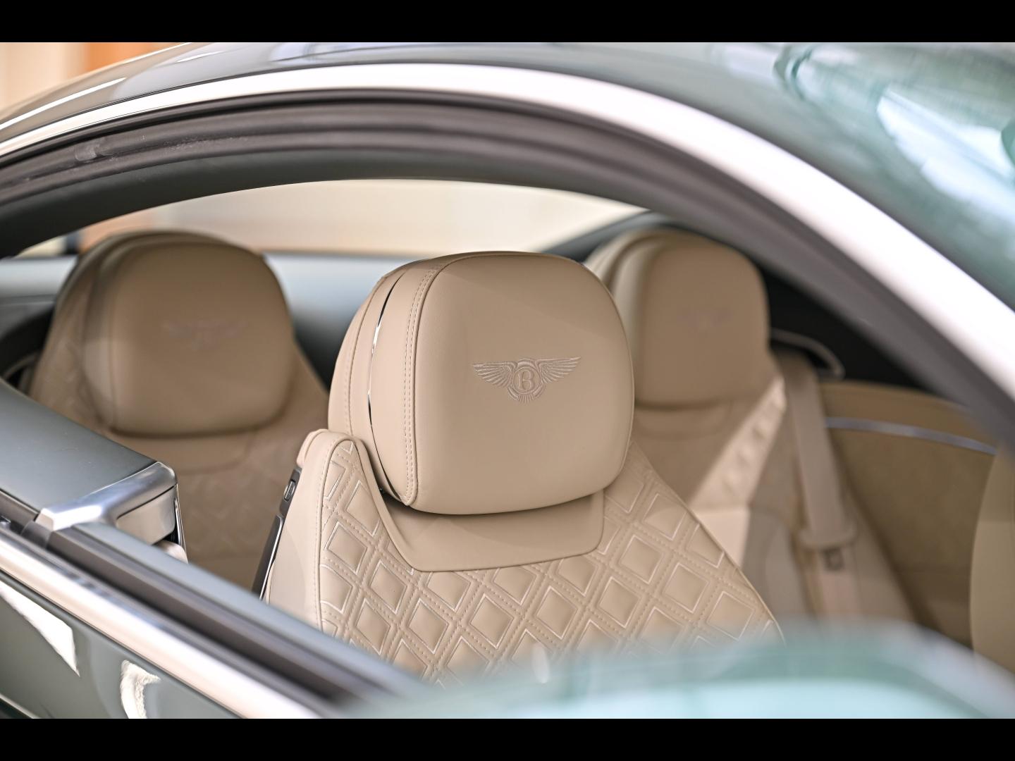 Voitures occasions BENTLEY Continental GT Base Paris