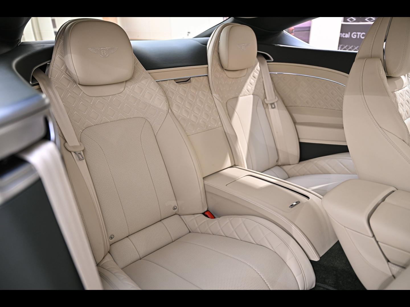 Voitures occasions BENTLEY Continental GT Base Paris
