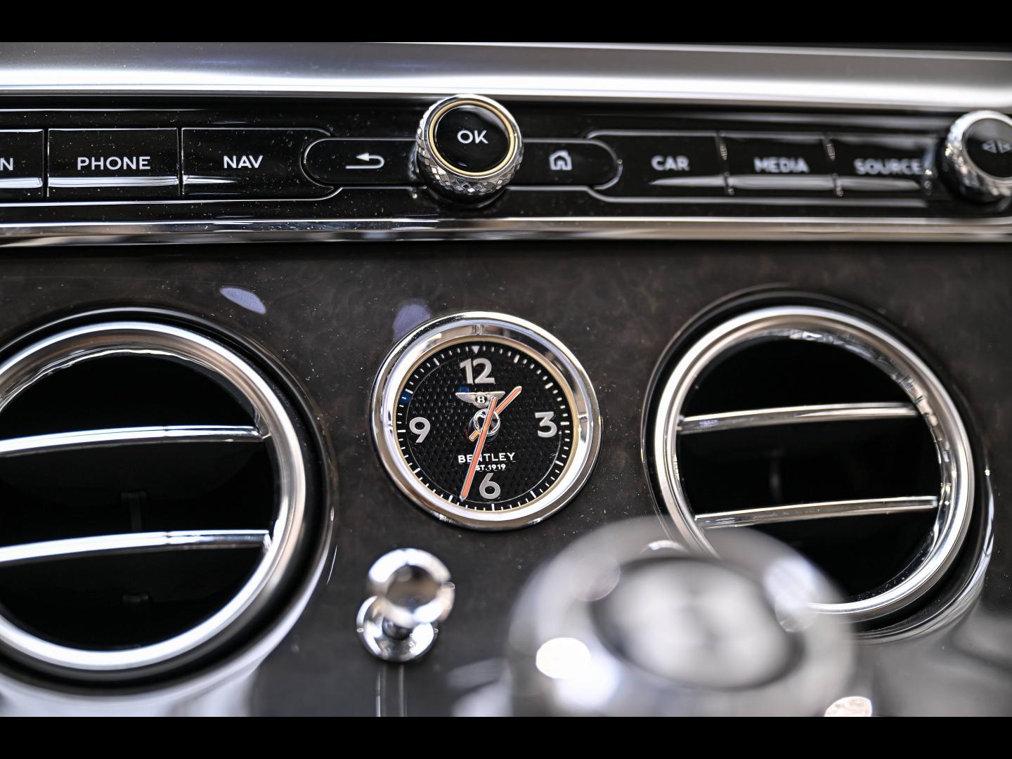 Voitures occasions BENTLEY Continental GT Base Paris