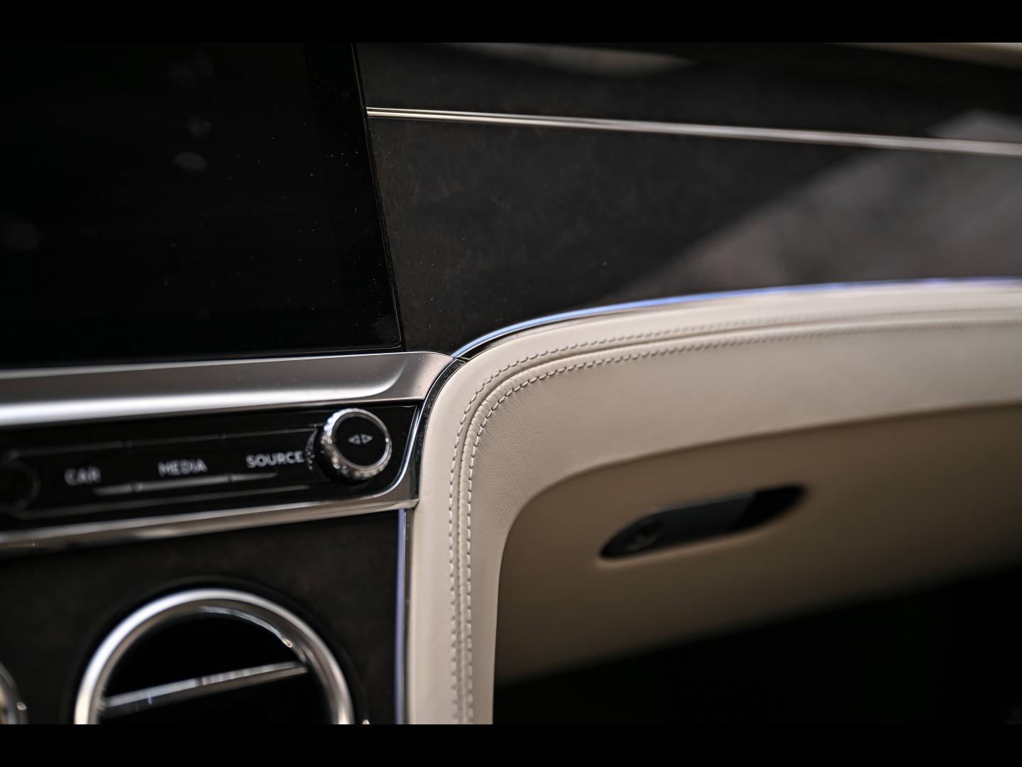 Voitures occasions BENTLEY Continental GT Base Paris