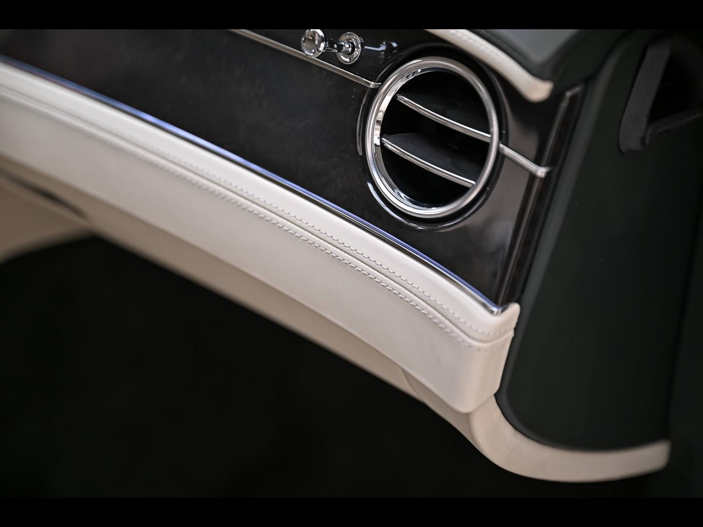Voitures occasions BENTLEY Continental GT Base Paris