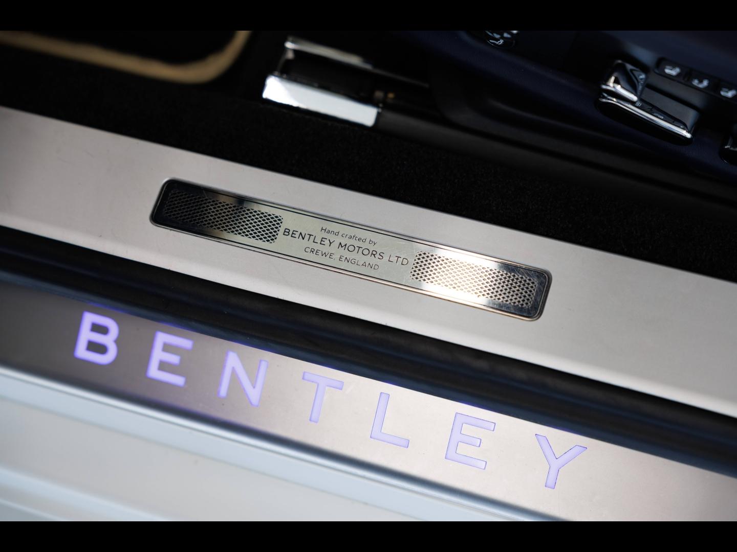 Voitures occasions BENTLEY Continental GT Base Paris