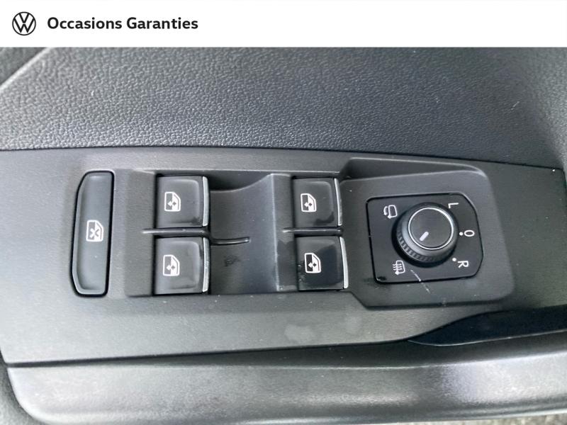 Voitures occasions VOLKSWAGEN T-CROSS R-Line Cesson-Sévigné