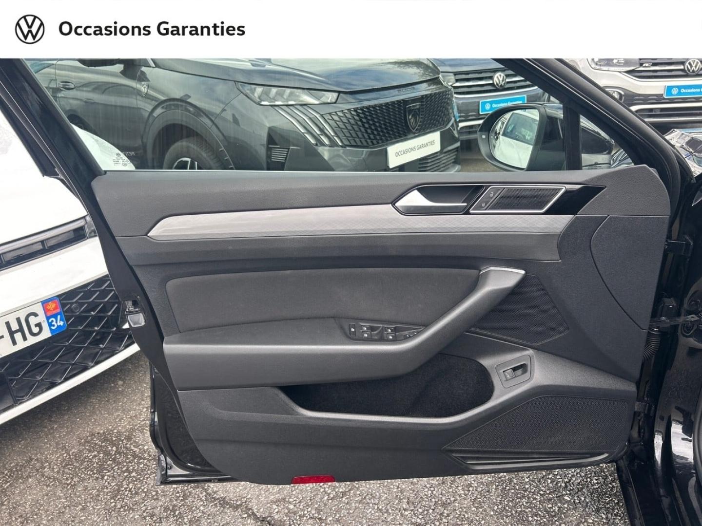 Voitures occasions VOLKSWAGEN Passat SW Life Plus Cesson-Sévigné