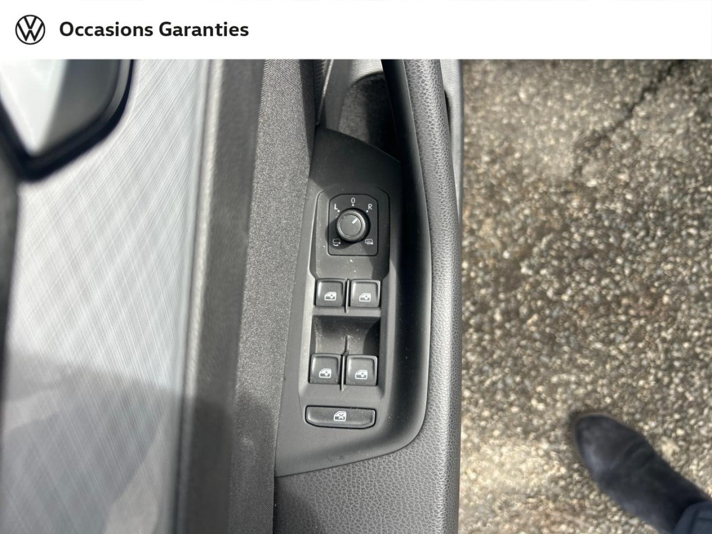 Voitures occasions VOLKSWAGEN Passat SW Life Plus Cesson-Sévigné
