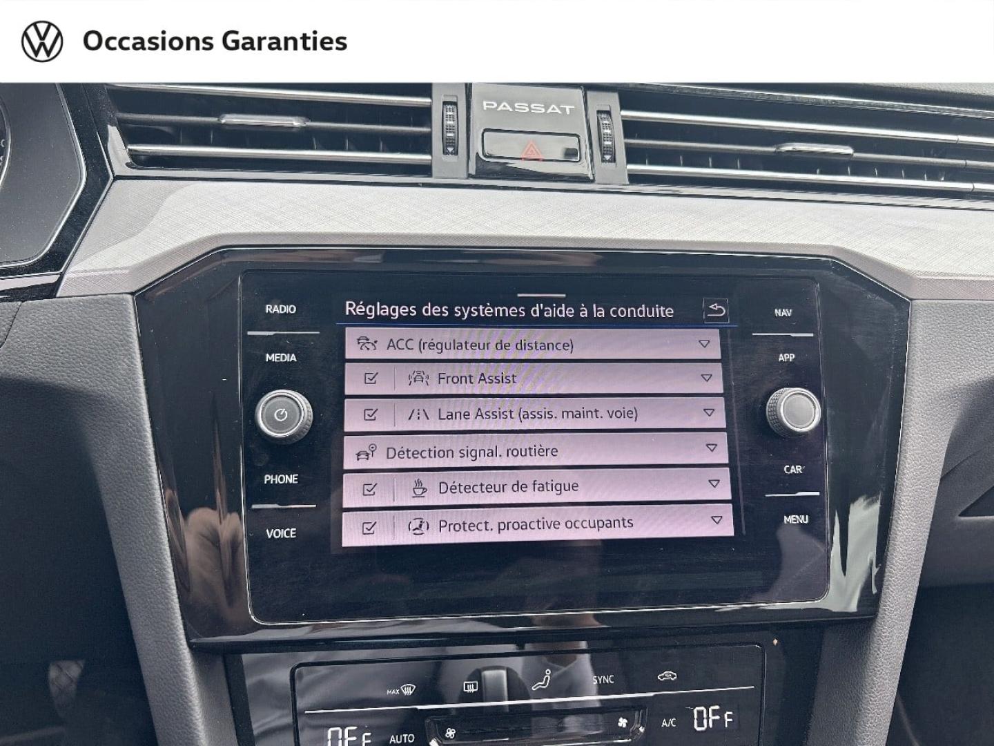 Voitures occasions VOLKSWAGEN Passat SW Life Plus Cesson-Sévigné