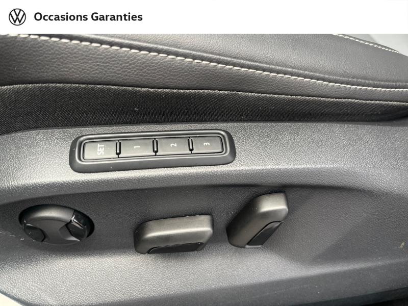 Voitures occasions VOLKSWAGEN T-ROC Style Exclusive Cesson-Sévigné