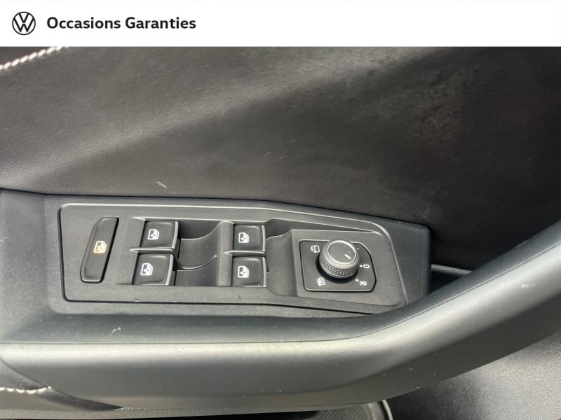 Voitures occasions VOLKSWAGEN T-ROC Style Exclusive Cesson-Sévigné