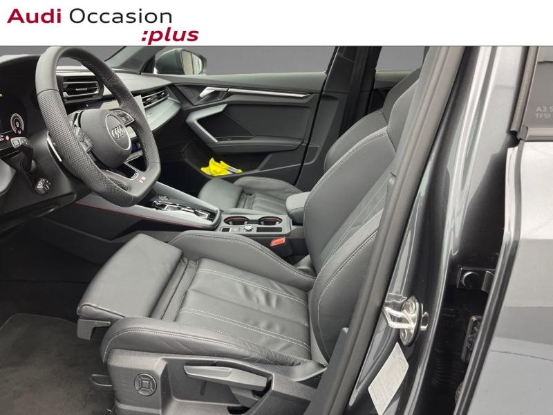 Voitures occasions VOLKSWAGEN ID.4 Life Max Cesson-Sévigné