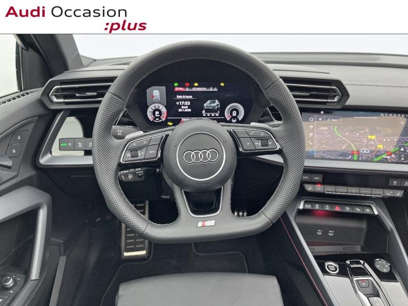 Voitures occasions VOLKSWAGEN ID.4 Life Max Cesson-Sévigné