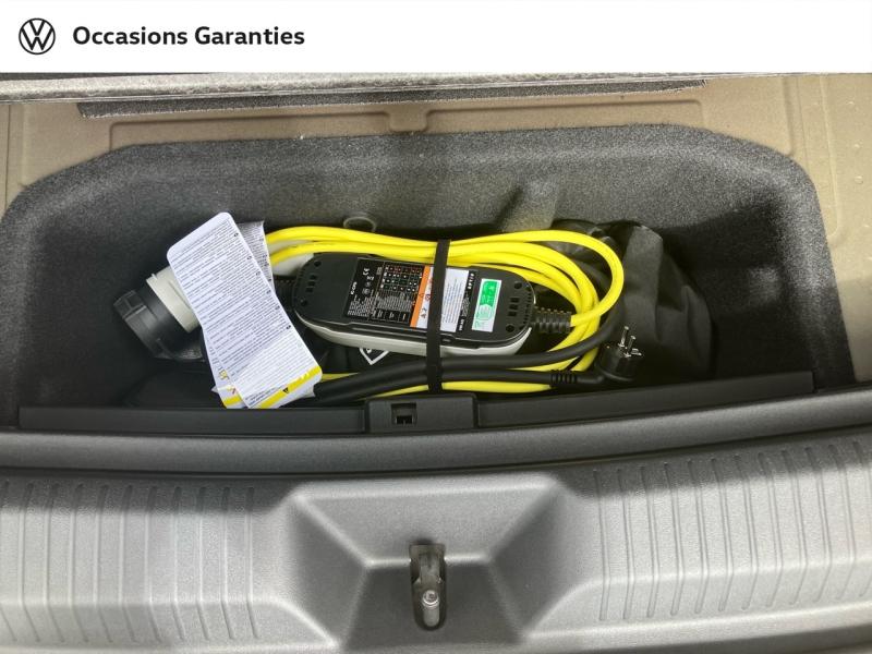 Voitures occasions VOLKSWAGEN ID.4 Life Max Cesson-Sévigné