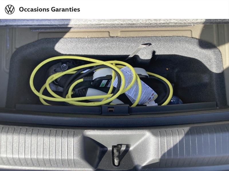 Voitures occasions VOLKSWAGEN ID.4 Life Max Cesson-Sévigné