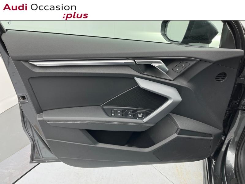 Voitures occasions VOLKSWAGEN ID.4 Life Max Cesson-Sévigné