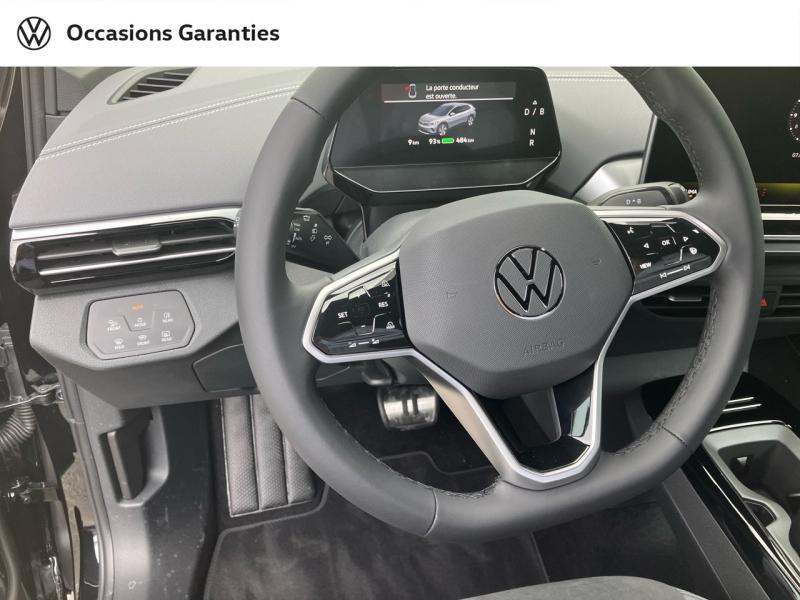 Voitures occasions VOLKSWAGEN ID.4 Life Max Cesson-Sévigné