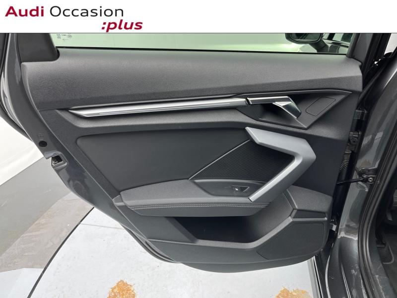 Voitures occasions VOLKSWAGEN ID.4 Life Max Cesson-Sévigné