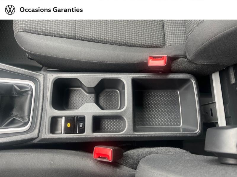 Voitures occasions VOLKSWAGEN UTILITAIRES Caddy Cargo Business Cesson-Sévigné