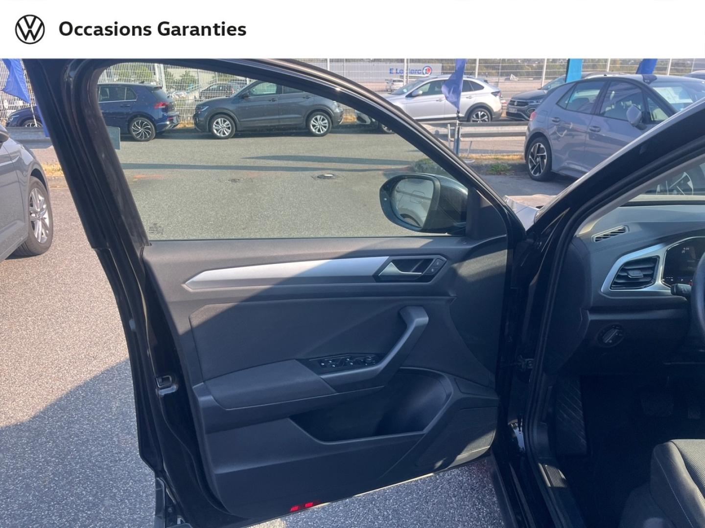 Voitures occasions VOLKSWAGEN T-ROC Life Saint-Grégoire