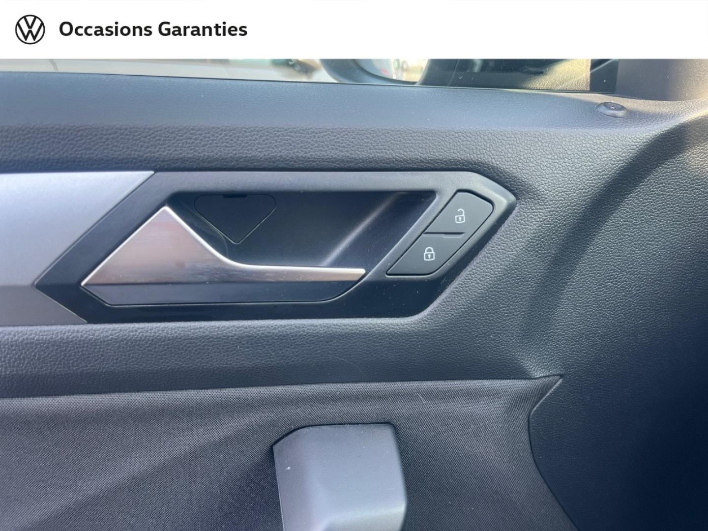 Voitures occasions VOLKSWAGEN T-ROC Life Saint-Grégoire