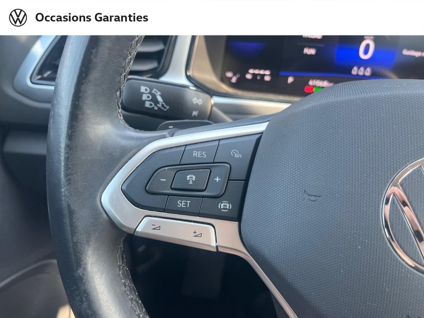 Voitures occasions VOLKSWAGEN T-ROC Life Cesson-Sévigné