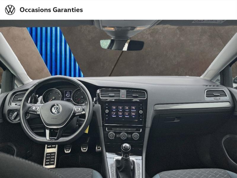 Voitures occasions VOLKSWAGEN GOLF IQ.Drive Cesson-Sévigné