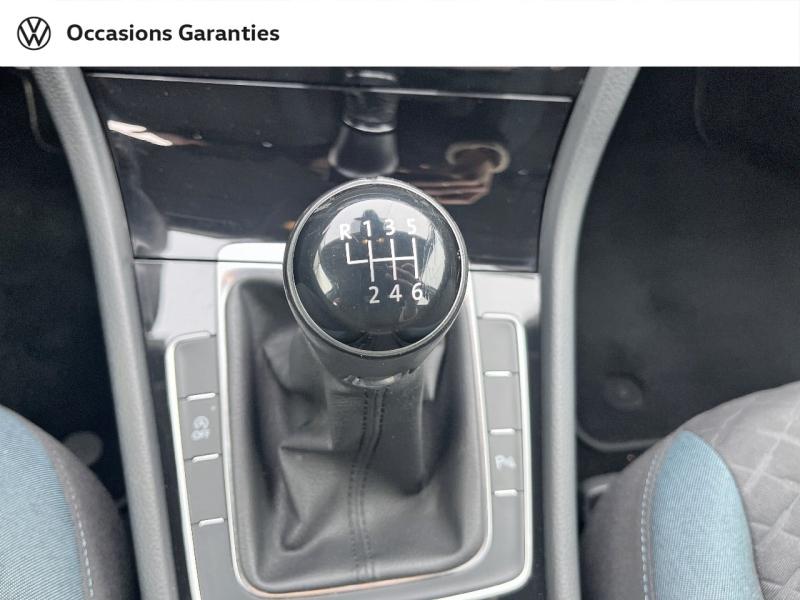 Voitures occasions VOLKSWAGEN GOLF IQ.Drive Cesson-Sévigné