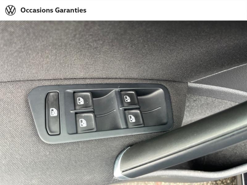 Voitures occasions VOLKSWAGEN GOLF IQ.Drive Cesson-Sévigné