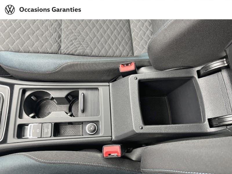 Voitures occasions VOLKSWAGEN GOLF IQ.Drive Cesson-Sévigné