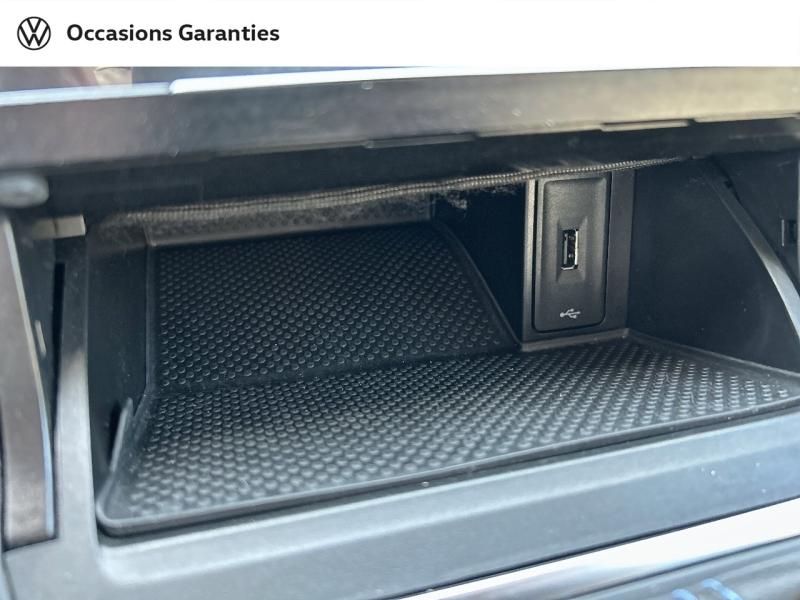 Voitures occasions VOLKSWAGEN e-Golf Base Cesson-Sévigné