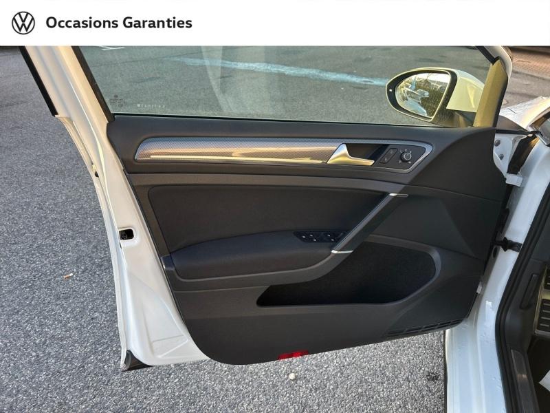 Voitures occasions VOLKSWAGEN GOLF Carat Cesson-Sévigné