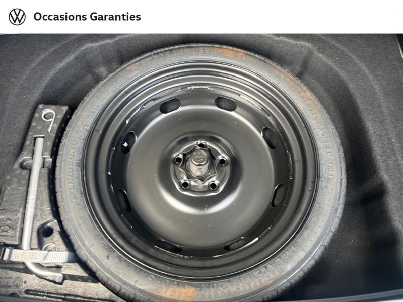 Voitures occasions VOLKSWAGEN GOLF Life Business Cesson-Sévigné