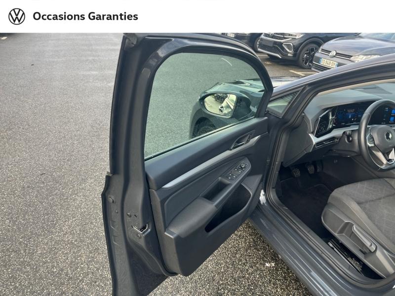 Voitures occasions VOLKSWAGEN GOLF Life Business Cesson-Sévigné