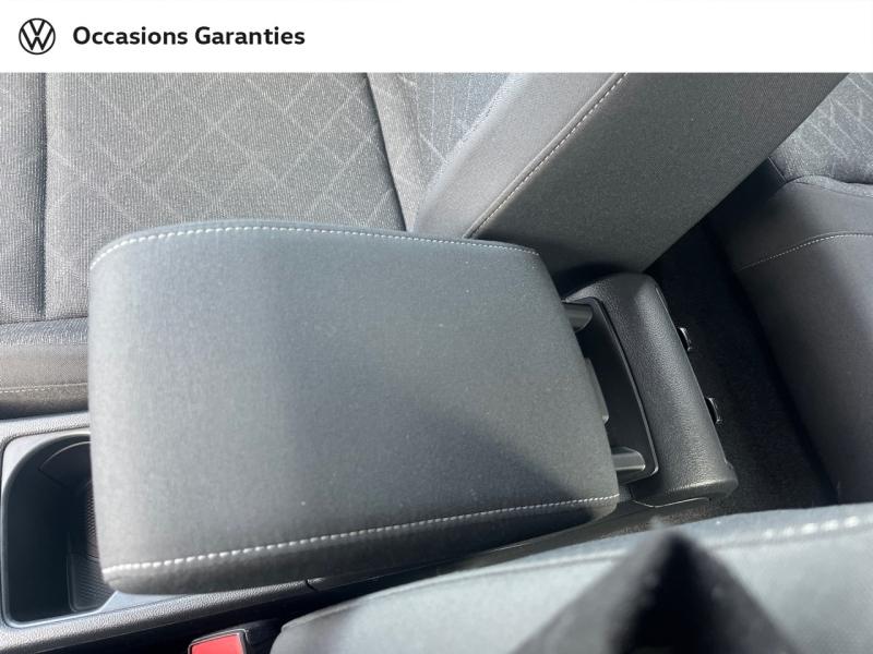 Voitures occasions VOLKSWAGEN GOLF Life Business Cesson-Sévigné