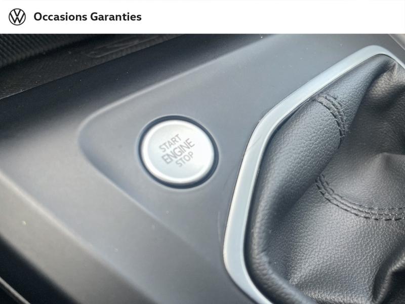 Voitures occasions VOLKSWAGEN GOLF Life Business Cesson-Sévigné