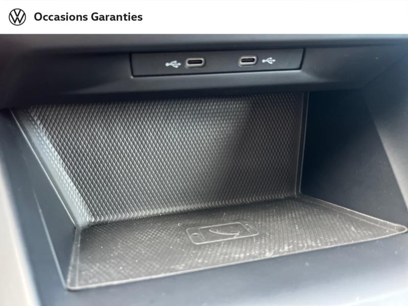 Voitures occasions VOLKSWAGEN GOLF Life Business Cesson-Sévigné