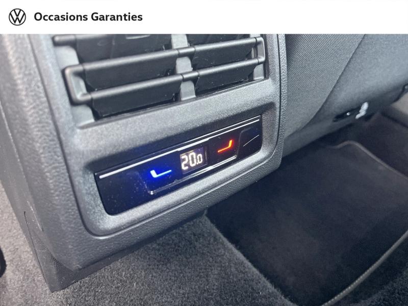 Voitures occasions VOLKSWAGEN GOLF Life Business Cesson-Sévigné